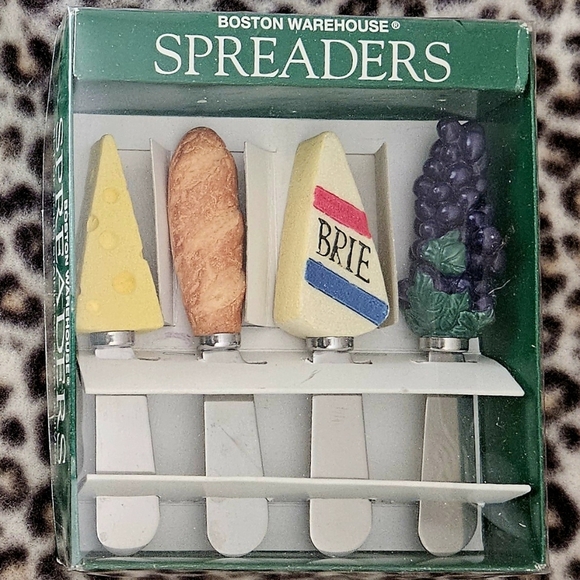 Boston Warehouse Other - Boston Warehouse Set Of 4 Stainless Steel Spreaders / Knives, Vintage (1999 Y2K)
